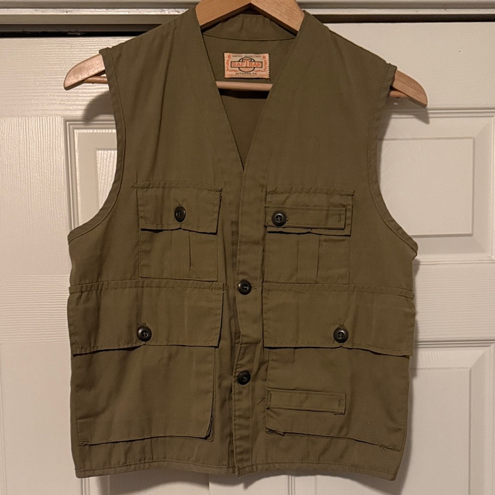 Vintage Olive Green Utility Vest